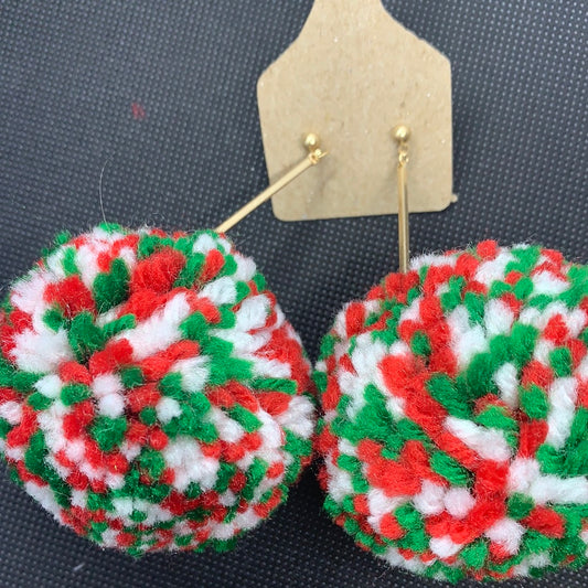 Pom Pom Earrings