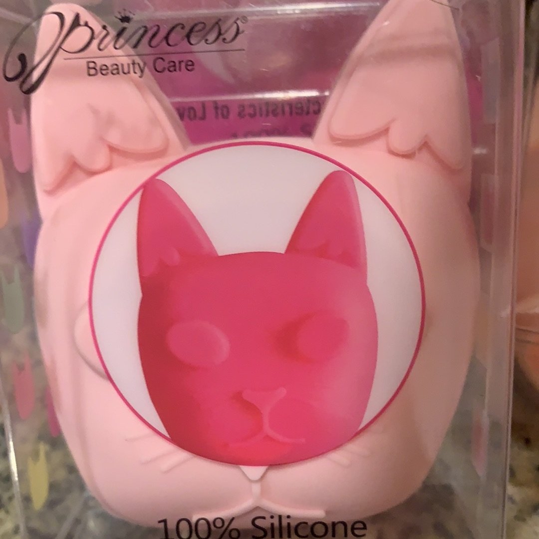 Makeup Brush Cleaner