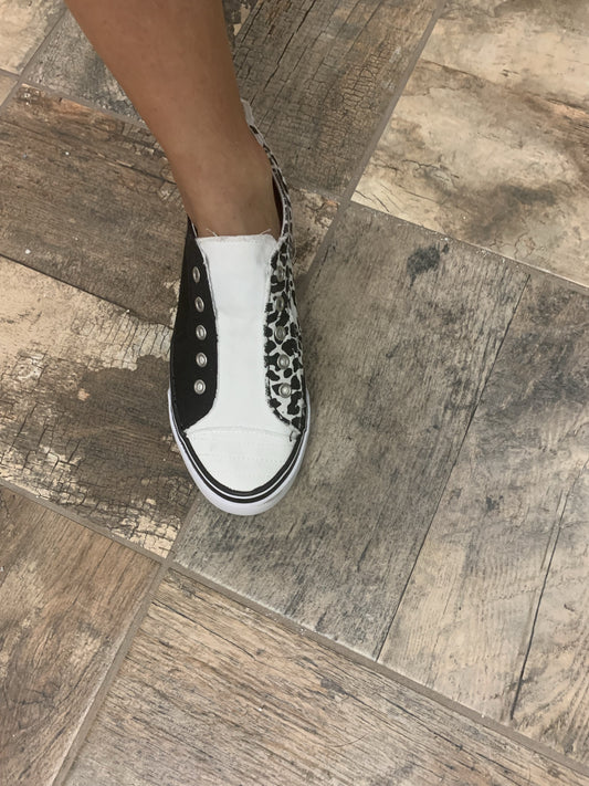 Black & White Slip-On Tennies
