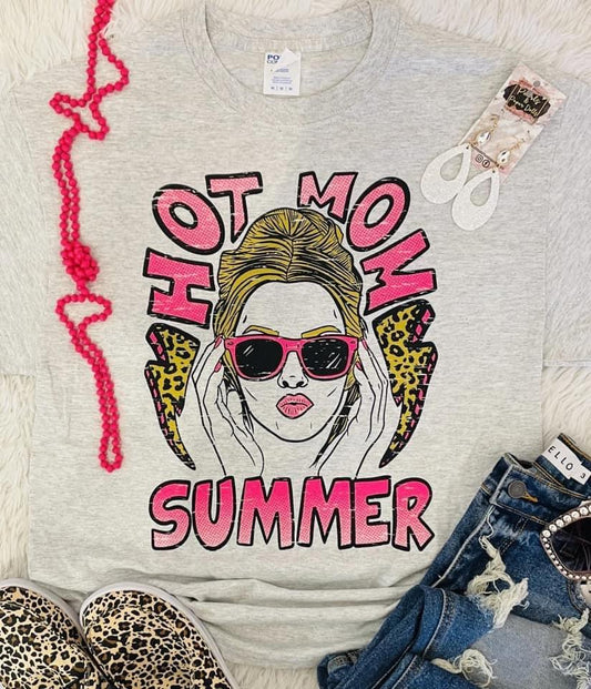 Hot Mom Summer Graphic Tee